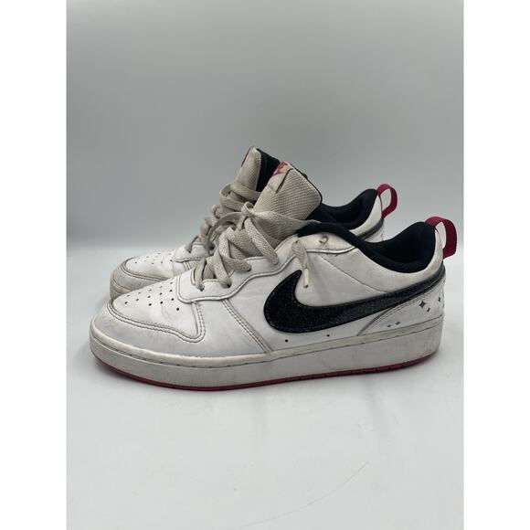 Nike Court Borough Low 2 SE Sneakers Youth DM0110-100 White Very Berry Size 6.5Y - Picture 1 of 10